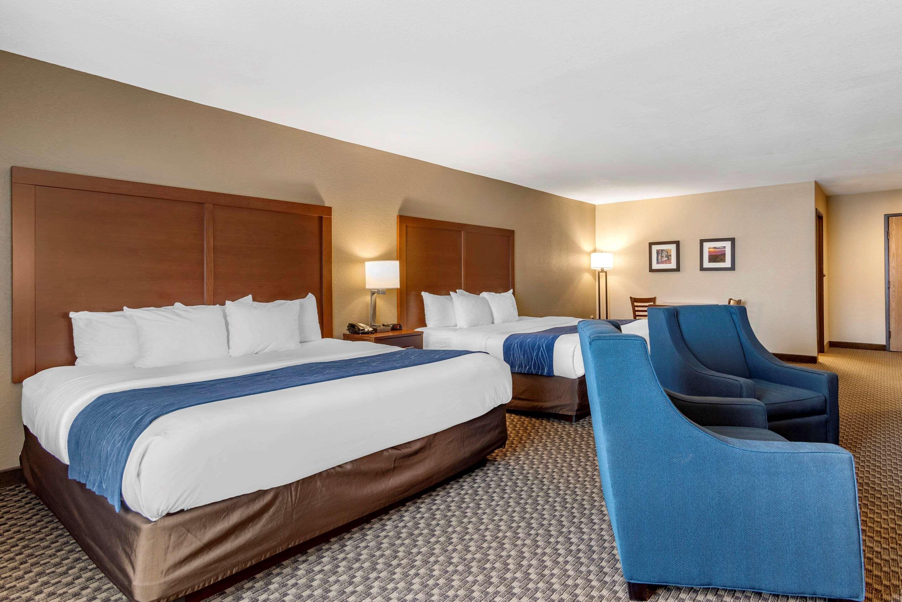 Comfort Inn & Suites Blue Ridge Eksteriør billede