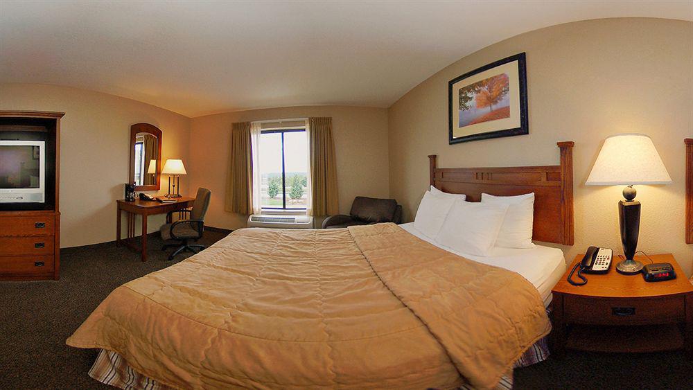 Comfort Inn & Suites Blue Ridge Eksteriør billede